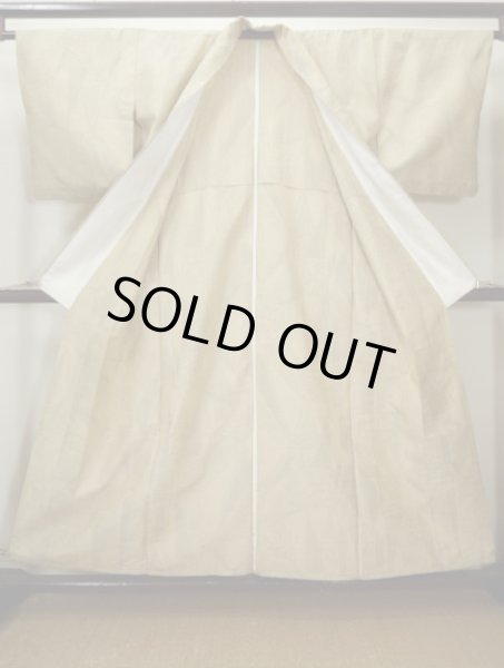 画像2: I0525O 単衣 女性用着物  シルク（正絹）   カーキ, 幾何学模様 【中古】 【USED】 【リサイクル】 ★★☆☆☆ (2)