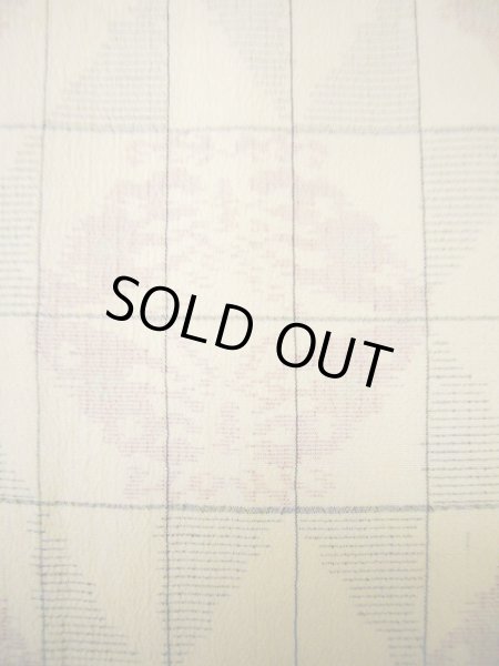 画像5: I0525P 単衣 女性用着物  シルク（正絹）  クリーミーな ベージュ, 蝶々 【中古】 【USED】 【リサイクル】 ★★☆☆☆ (5)