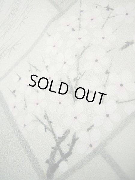 画像11: I0627S 訪問着 女性用着物  シルク（正絹）   グレー（灰色）, 菊 【中古】 【USED】 【リサイクル】 ★★★★☆ (11)