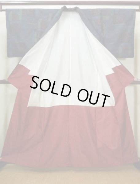 画像2: I0706L 織 女性用着物 結城紬 シルク(正絹)  スモーキーな ネイビー(紺), 雲 【中古】 【USED】 【リサイクル】 ★★★★☆ (2)