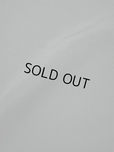 画像5: I0817E 喪服 女性用着物 家紋：蔦 シルク（正絹）   黒,  【中古】 【USED】 【リサイクル】 ★★☆☆☆ (5)