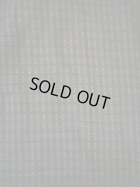 画像3: I1019Z 羽織 女性用着物  シルク（正絹）  スモーキーな 黒, 幾何学模様 【中古】 【USED】 【リサイクル】 ★★★★☆ (3)