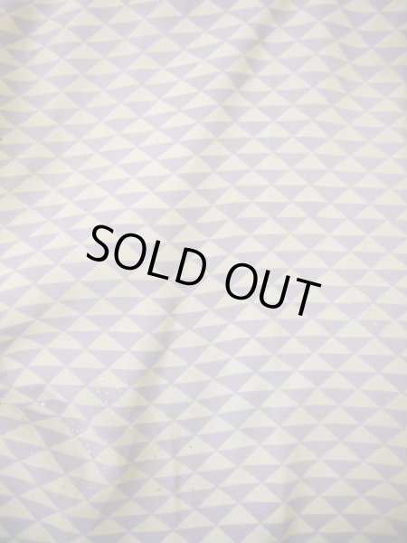 画像12: I1019Z 羽織 女性用着物  シルク（正絹）  スモーキーな 黒, 幾何学模様 【中古】 【USED】 【リサイクル】 ★★★★☆ (12)