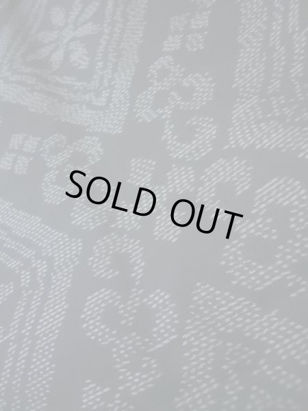 画像7: I1026D 羽織 女性用着物  シルク（正絹）  スモーキーな 黒, 菱 【中古】 【USED】 【リサイクル】 ★★★★★ (7)