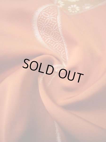 画像12: I1130H 織 女性用着物  シルク（正絹）   朱赤, 菊 【中古】 【USED】 【リサイクル】 ★★☆☆☆ (12)