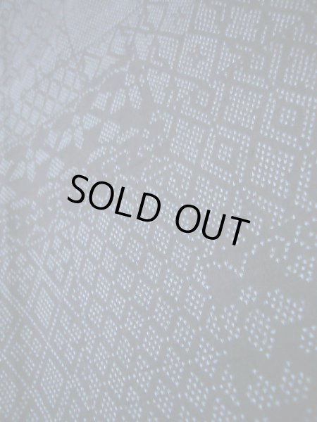 画像14: I1130X 紬 女性用着物  シルク(正絹)  スモーキーな 青, 幾何学模様 【中古】 【USED】 【リサイクル】 ★★★★☆ (14)