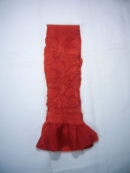 画像1: J0203XU 帯揚げ 女性用着物 化繊   赤色 鶴 【中古】 【USED】 【リサイクル】 ★★★☆☆ (1)