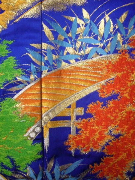 画像8: J0219A 女性用 打掛   シルク（正絹） 鮮やか青,  家 【中古】【USED】【リサイクル】 ★★★★☆【J0219A】 (8)