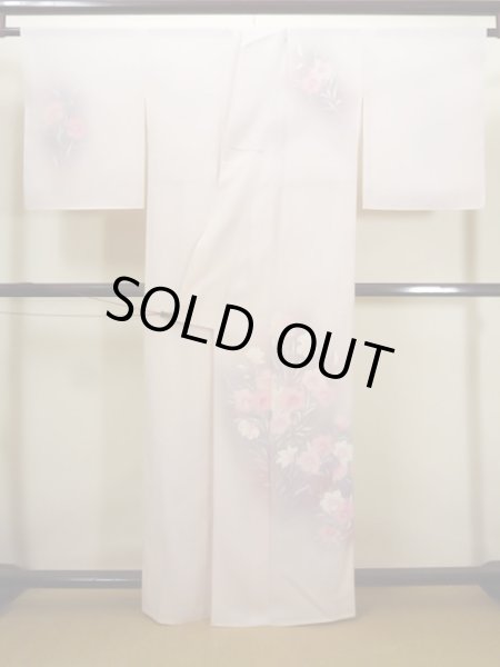 画像3: J0424O 訪問着 女性用着物  シルク(正絹) 淡い  ピンク, りんどう 【中古】 【USED】 【リサイクル】 ★★★★☆ (3)