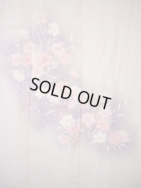 画像4: J0424O 訪問着 女性用着物  シルク(正絹) 淡い  ピンク, りんどう 【中古】 【USED】 【リサイクル】 ★★★★☆ (4)