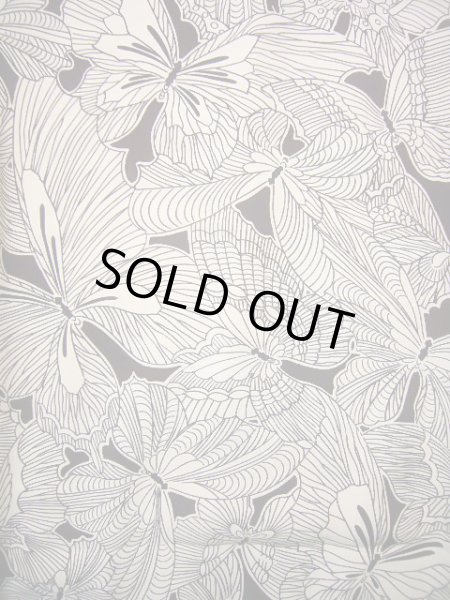 画像3: J0715Q 小紋 女性用着物  シルク（正絹） クリーミーな  オフ　ホワイト, 蝶々 【中古】 【USED】 【リサイクル】 ★★☆☆☆ (3)