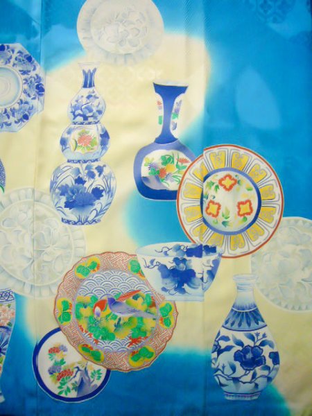 画像6: J0715R 振袖 女性用着物  シルク（正絹） 薄い  水色, 花 【中古】 【USED】 【リサイクル】 ★★★☆☆ (6)