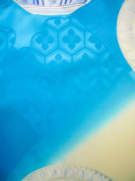 画像11: J0715R 振袖 女性用着物  シルク（正絹） 薄い  水色, 花 【中古】 【USED】 【リサイクル】 ★★★☆☆ (11)