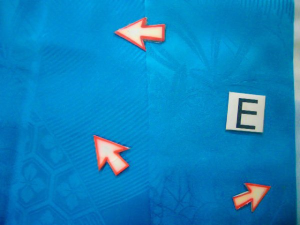 画像24: J0715R 振袖 女性用着物  シルク（正絹） 薄い  水色, 花 【中古】 【USED】 【リサイクル】 ★★★☆☆ (24)