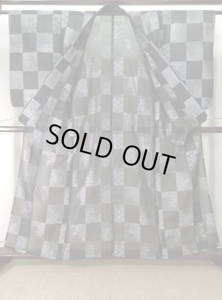 画像2: J0715W 夏物 女性用着物  シルク（正絹） ダークな  黒, 菱 【中古】 【USED】 【リサイクル】 ★★★★☆ (2)