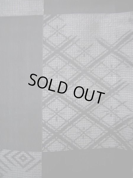 画像7: J0715W 夏物 女性用着物  シルク（正絹） ダークな  黒, 菱 【中古】 【USED】 【リサイクル】 ★★★★☆ (7)