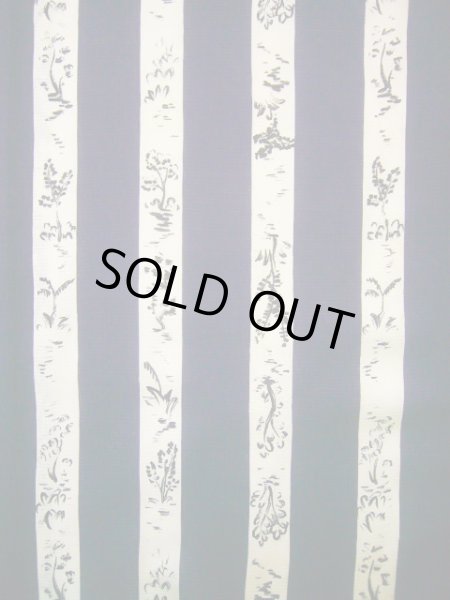 画像4: J0722N 夏物 女性用着物 絽ちりめん シルク（正絹） ダークな  紫, 花 【中古】 【USED】 【リサイクル】 ★★☆☆☆ (4)