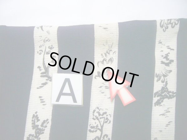 画像12: J0722N 夏物 女性用着物 絽ちりめん シルク（正絹） ダークな  紫, 花 【中古】 【USED】 【リサイクル】 ★★☆☆☆ (12)