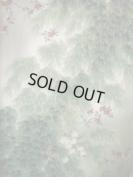 画像4: J0722R 夏物 女性用着物  シルク（正絹） スモーキーな  グレー（灰色）, 花 【中古】 【USED】 【リサイクル】 ★★★☆☆ (4)