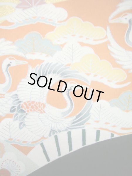 画像9: J0731G 留袖 女性用着物 比翼、お引きずり シルク(正絹) ダークな  黒, ぼたん 【中古】 【USED】 【リサイクル】 ★★★★☆ (9)