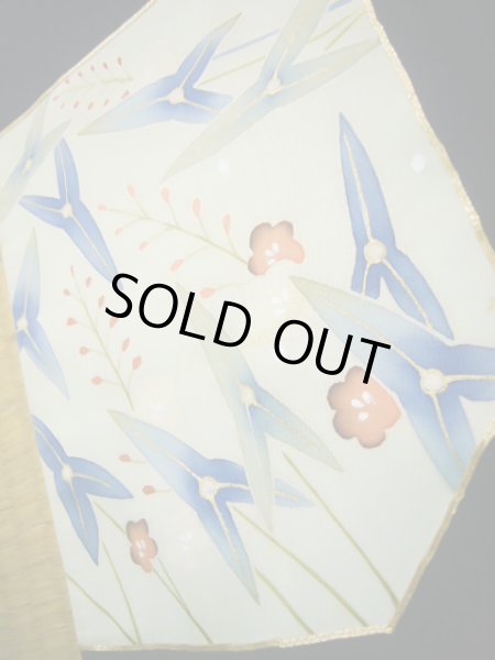 画像13: J0731H 留袖 女性用着物 比翼 シルク(正絹) ダークな  黒, 菊 【中古】 【USED】 【リサイクル】 ★★☆☆☆ (13)