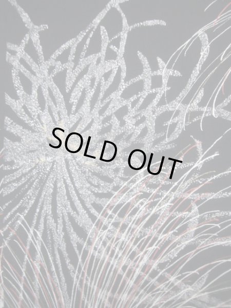 画像6: J0808C 羽織 女性用着物  シルク(正絹) ダークな  黒, 菊 【中古】 【USED】 【リサイクル】 ★★★★☆ (6)