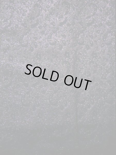 画像4: J0808I 羽織 女性用着物  シルク(正絹) シャイニーな  紫, 唐草 【中古】 【USED】 【リサイクル】 ★★★☆☆ (4)