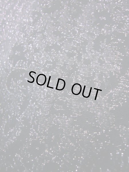 画像7: J0808I 羽織 女性用着物  シルク(正絹) シャイニーな  紫, 唐草 【中古】 【USED】 【リサイクル】 ★★★☆☆ (7)