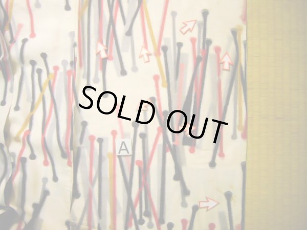 画像14: J0808V 羽織 女性用着物  シルク(正絹) クリーミーな  オフ ホワイト, 抽象的模様 【中古】 【USED】 【リサイクル】 ★☆☆☆☆ (14)