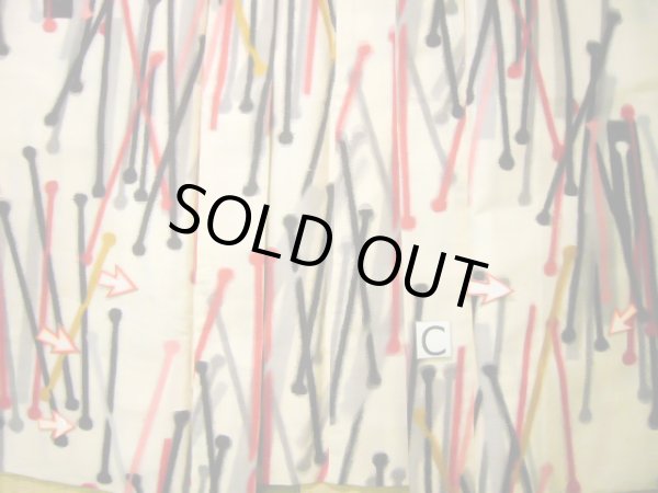 画像16: J0808V 羽織 女性用着物  シルク(正絹) クリーミーな  オフ ホワイト, 抽象的模様 【中古】 【USED】 【リサイクル】 ★☆☆☆☆ (16)