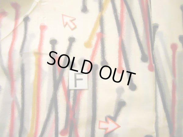 画像19: J0808V 羽織 女性用着物  シルク(正絹) クリーミーな  オフ ホワイト, 抽象的模様 【中古】 【USED】 【リサイクル】 ★☆☆☆☆ (19)