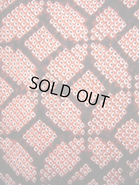 画像4: J0812O 羽織 女性用着物  シルク(正絹) ダークな  赤, 青海波 【中古】 【USED】 【リサイクル】 ★★★★☆ (4)