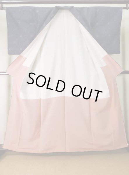 画像2: J0926A  織 女性用着物  シルク（正絹） 淡い ダークな 青, 花 【中古】 【USED】 【リサイクル】 ★★★★☆ (2)