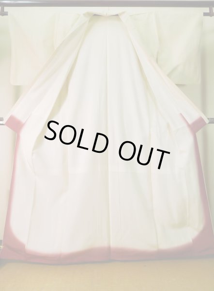 画像2: J0926G  紬 女性用着物  シルク(正絹) 薄い  山吹, 四角 【中古】 【USED】 【リサイクル】 ★★★☆☆ (2)