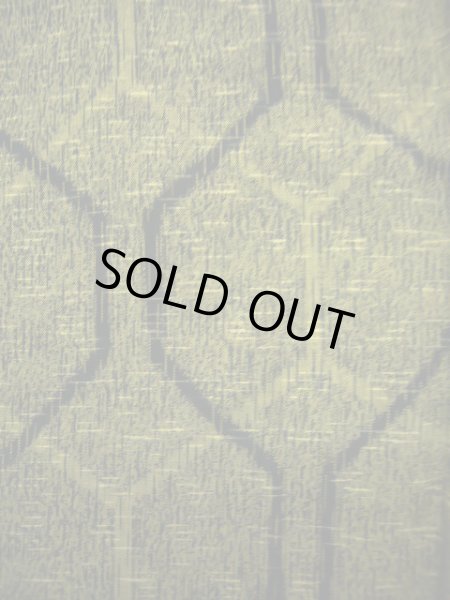 画像5: J0926L  紬 女性用着物  シルク（正絹） ヘザー（杢）  黄緑色, 亀甲 【中古】 【USED】 【リサイクル】 ★★★☆☆ (5)