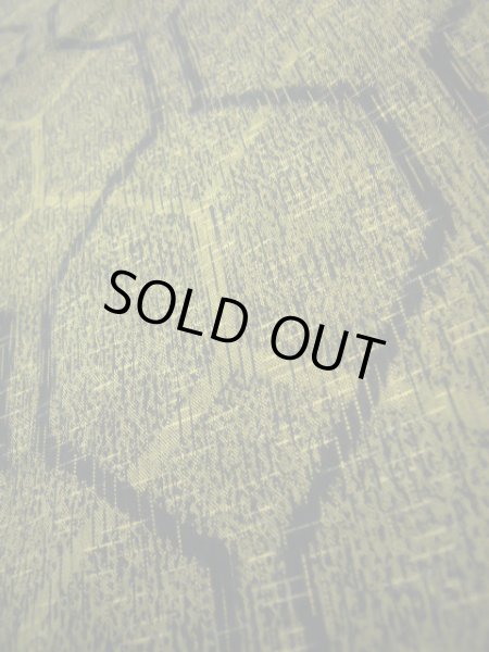 画像7: J0926L  紬 女性用着物  シルク（正絹） ヘザー（杢）  黄緑色, 亀甲 【中古】 【USED】 【リサイクル】 ★★★☆☆ (7)