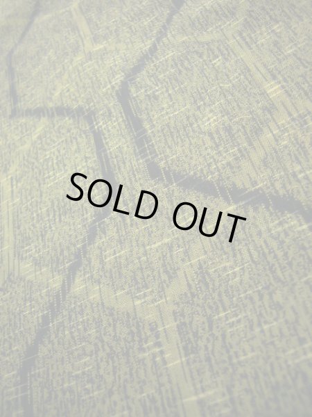 画像8: J0926L  紬 女性用着物  シルク（正絹） ヘザー（杢）  黄緑色, 亀甲 【中古】 【USED】 【リサイクル】 ★★★☆☆ (8)