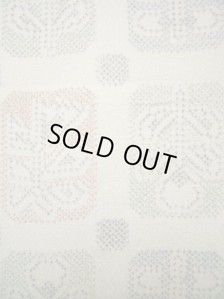 画像5: J1001D  織 女性用着物  シルク(正絹) ヘザー(杢)  オフ ホワイト, 花 【中古】 【USED】 【リサイクル】 ★★☆☆☆ (5)