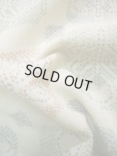 画像9: J1001D  織 女性用着物  シルク(正絹) ヘザー(杢)  オフ ホワイト, 花 【中古】 【USED】 【リサイクル】 ★★☆☆☆ (9)