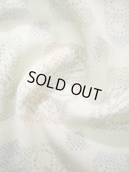 画像10: J1001D  織 女性用着物  シルク(正絹) ヘザー(杢)  オフ ホワイト, 花 【中古】 【USED】 【リサイクル】 ★★☆☆☆ (10)