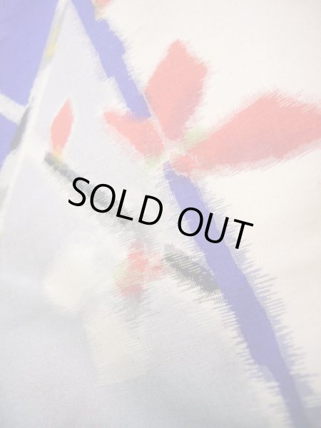 画像11: J1001J  紬 女性用着物  シルク(正絹) 深い  白, 花 【中古】 【USED】 【リサイクル】 ★★☆☆☆ (11)