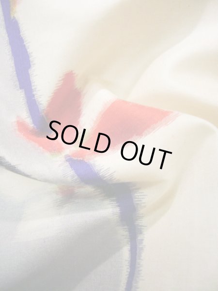 画像13: J1001J  紬 女性用着物  シルク(正絹) 深い  白, 花 【中古】 【USED】 【リサイクル】 ★★☆☆☆ (13)