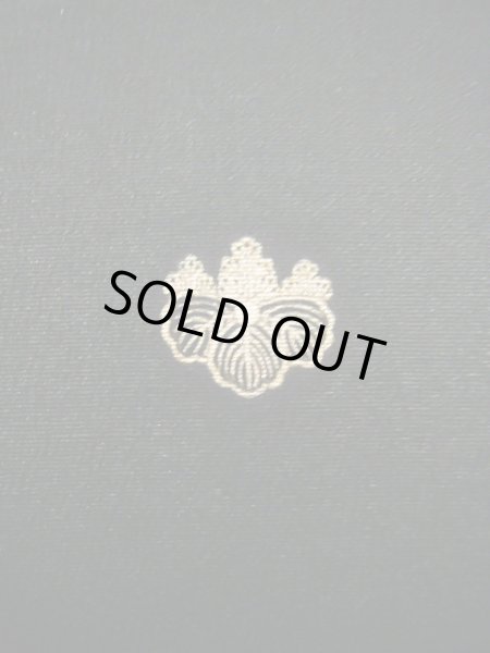 画像4: J1007B  留袖 女性用着物 葵文 シルク(正絹)   黒, 花 【中古】 【USED】 【リサイクル】 ★★☆☆☆ (4)