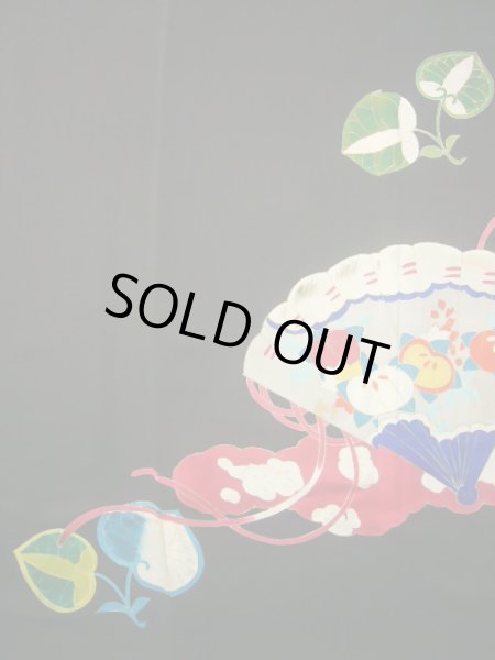 画像6: J1007B  留袖 女性用着物 葵文 シルク(正絹)   黒, 花 【中古】 【USED】 【リサイクル】 ★★☆☆☆ (6)