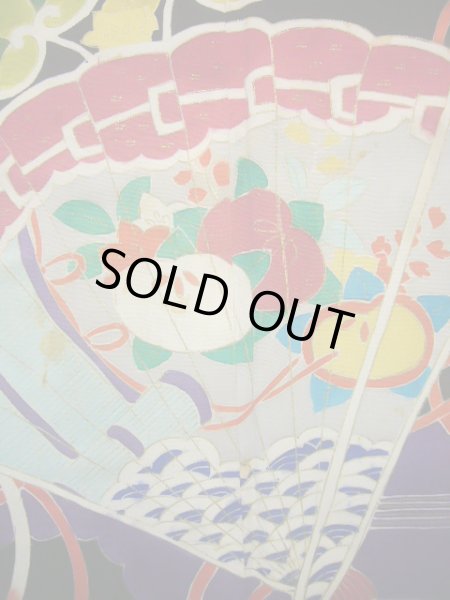 画像7: J1007B  留袖 女性用着物 葵文 シルク(正絹)   黒, 花 【中古】 【USED】 【リサイクル】 ★★☆☆☆ (7)