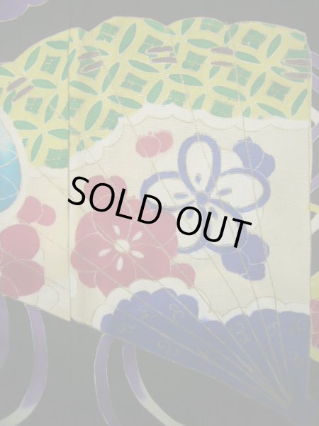 画像10: J1007B  留袖 女性用着物 葵文 シルク(正絹)   黒, 花 【中古】 【USED】 【リサイクル】 ★★☆☆☆ (10)