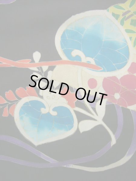 画像11: J1007B  留袖 女性用着物 葵文 シルク(正絹)   黒, 花 【中古】 【USED】 【リサイクル】 ★★☆☆☆ (11)