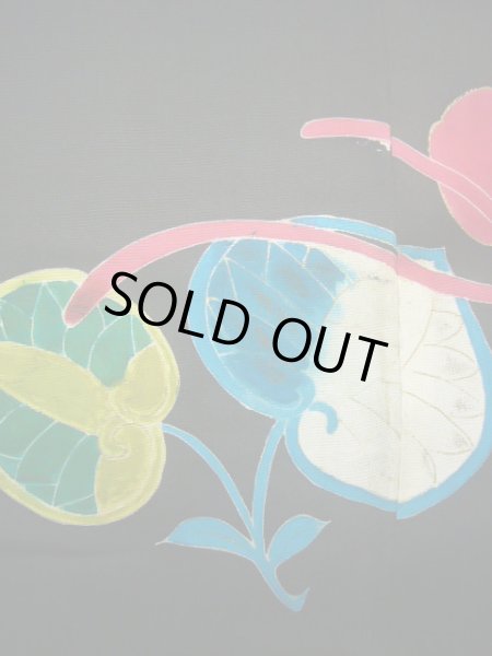 画像14: J1007B  留袖 女性用着物 葵文 シルク(正絹)   黒, 花 【中古】 【USED】 【リサイクル】 ★★☆☆☆ (14)