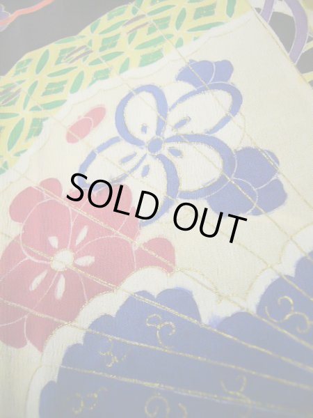 画像18: J1007B  留袖 女性用着物 葵文 シルク(正絹)   黒, 花 【中古】 【USED】 【リサイクル】 ★★☆☆☆ (18)