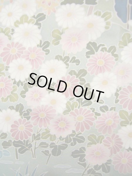 画像13: J1007I Mint  留袖 女性用着物 比翼(地紋) シルク(正絹)   黒, 花 【中古】 【USED】 【リサイクル】 ★★★★☆ (13)